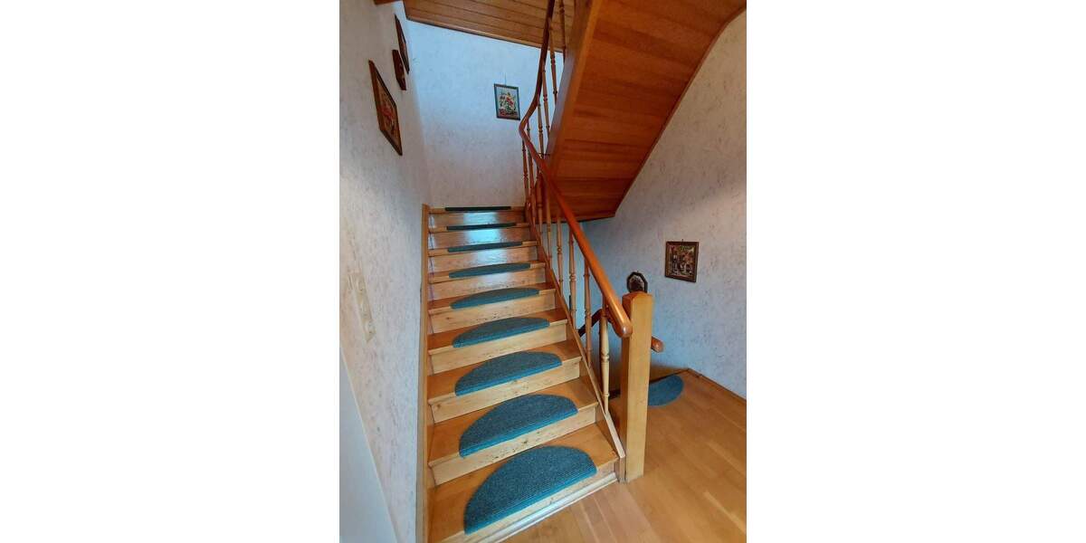 Doppelhaushälfte Bornheim - 7 Zimmer, 162 m&sup2;, 399.000&euro; | Angebot:25696646