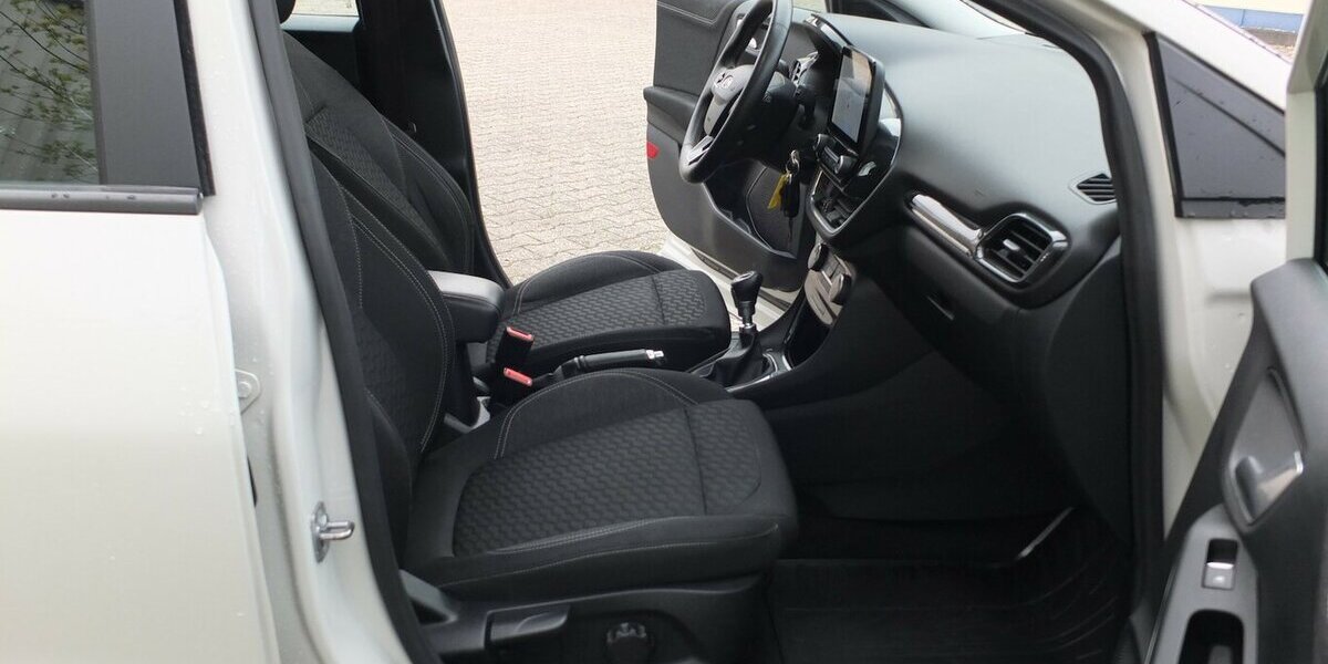 Ford Puma Titanium 107.845 km 14.704 &euro; Köln 50858