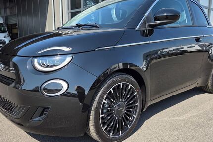 Fiat 500C 1.001 km 23.880 &euro; Düren 52351