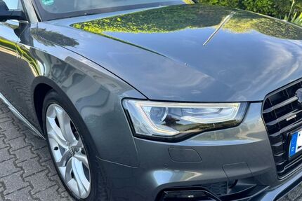 Audi A5 127.000 km 19.500 &euro; Düren 52351