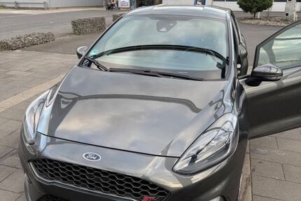 Ford Fiesta 74.000 km 15.500 &euro; Köln 51109
