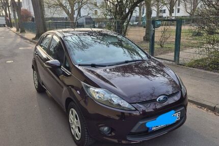 Ford Fiesta 98.000 km 4.200 &euro; Dormagen 41539