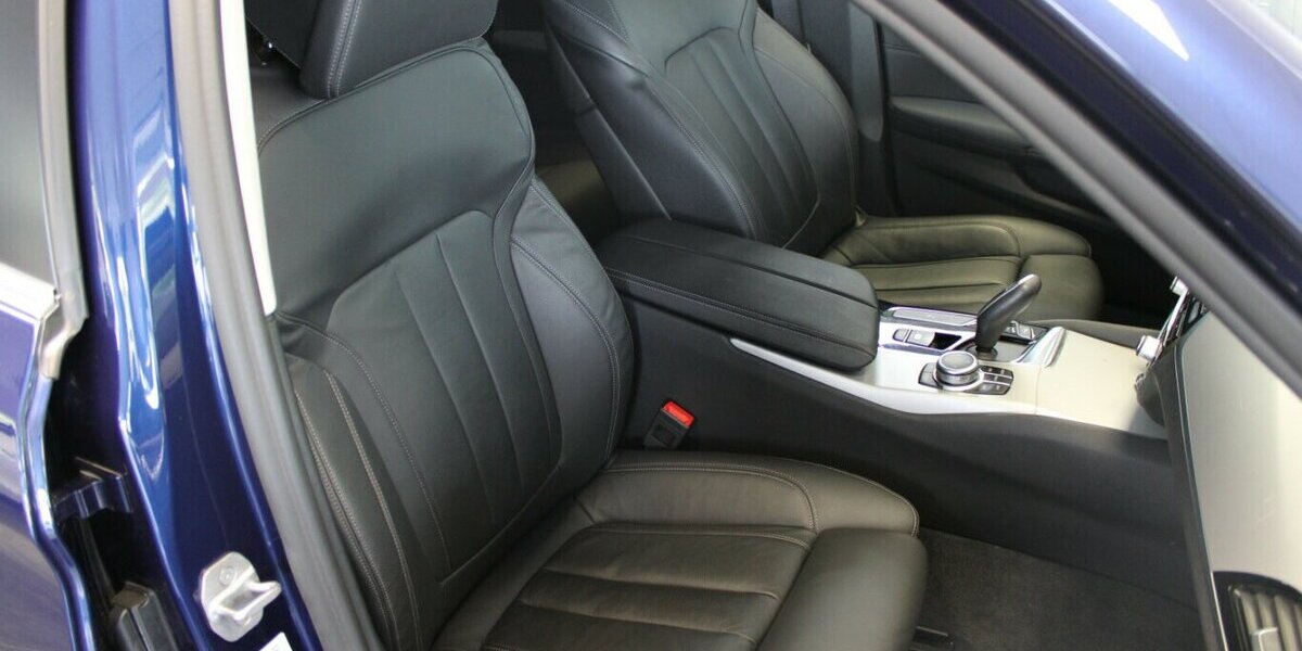 BMW 530 530i xDrive Touring - Leder - Navi - Head up - 85.830 km 27.980 &euro; Euskirchen 53881