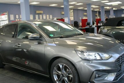 Ford Focus 1.0 EcoBoost Aut. ST-Line 61.170 km 14.980 &euro; Euskirchen 53881