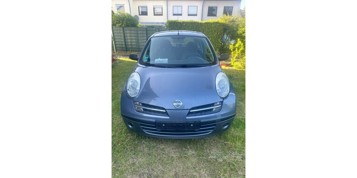 Nissan Micra 70.000 km 2.600 &euro; köln 51147