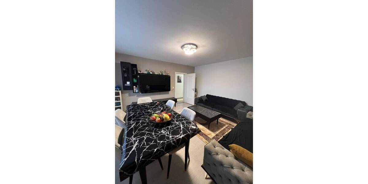 Etagenwohnung Köln Vingst - 2 Zimmer, 64 m&sup2;, 189.000&euro; | Angebot:26037093