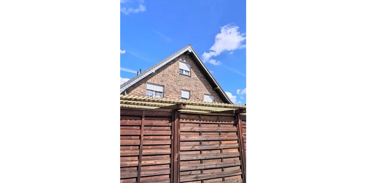 Doppelhaushälfte Zülpich - 5 Zimmer, 150 m&sup2;, 449.000&euro; | Angebot:26345249