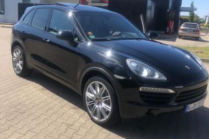 Porsche Cayenne 241.000 km 17.400 &euro; Köln 50859