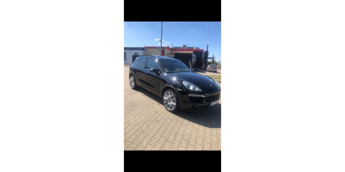 Porsche Cayenne 241.000 km 17.400 &euro; Köln 50859