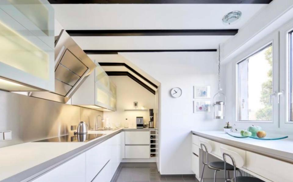 Maisonettenwohnung Köln Mülheim - 2 Zimmer, 133 m&sup2;, 1.700&euro; | Angebot:25225223