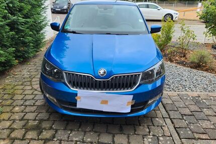 Skoda Fabia 140.802 km 6.390 &euro; Kreuzau-Stockheim 52372