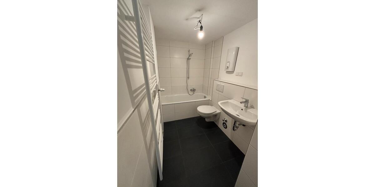 Erdgeschoßwohnung Köln Innenstadt - 2 Zimmer, 75 m&sup2;, 1.015&euro; | Angebot:25790769