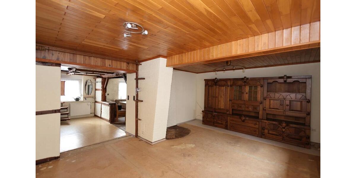 Reihenhaus Niederzier - 2 Zimmer, 95 m&sup2;, 178.000&euro; | Angebot:26791250