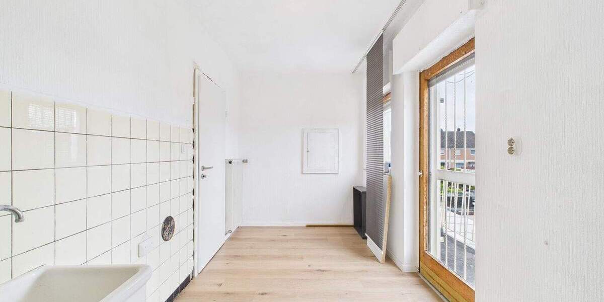 Einfamilienhaus Euskirchen Innenstadt - 7 Zimmer, 164 m&sup2;, 379.000&euro; | Angebot:25734195