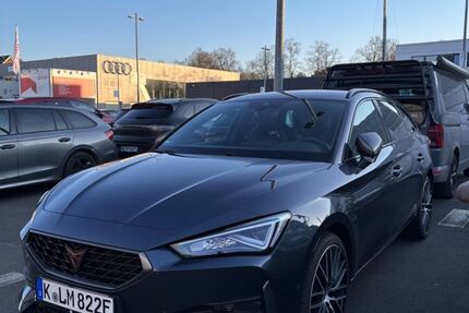 Cupra Leon 45.000 km 23.900 &euro; Köln 50733