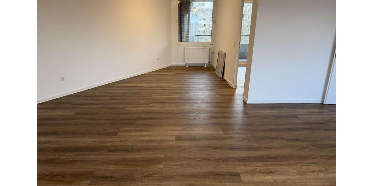 Etagenwohnung Köln Porz - 3 Zimmer, 96 m&sup2;, 1.400&euro; | Angebot:25718785