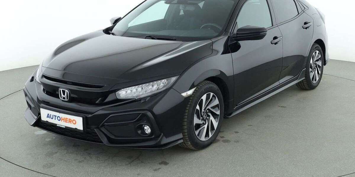 Honda Civic 62.488 km 24.600 &euro; Köln 50739