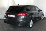 Ford Focus TITANIUM WM26: NAVI KLIMAAUTOM EINPARKHILFE 134.288 km 6.998 &euro; Köln 50858