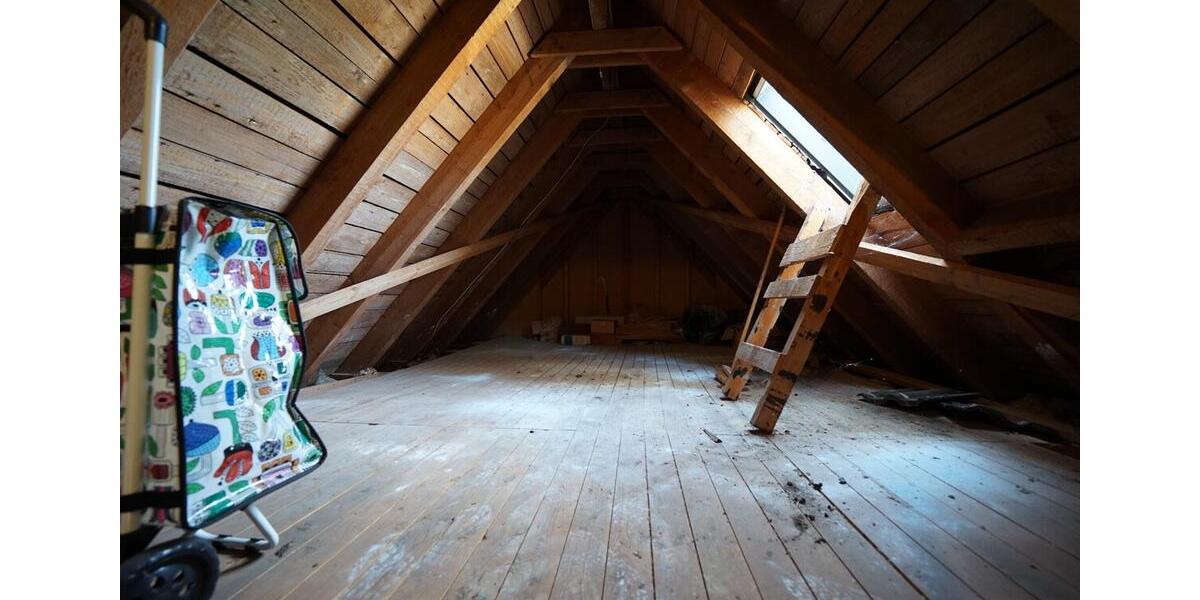 Etagenwohnung Köln Kalk - 2 Zimmer, 60 m&sup2;, 900&euro; | Angebot:25722797