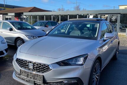 Seat Leon 41.200 km 24.600 &euro; Köln 50677