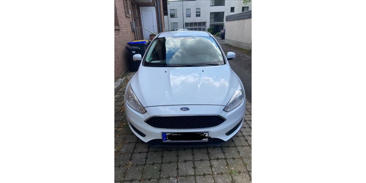 Ford Focus 95.000 km 7.500 &euro; Kerpen 50170