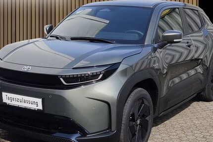Toyota Andere 3.000 km 32.990 &euro; Leverkusen 51381