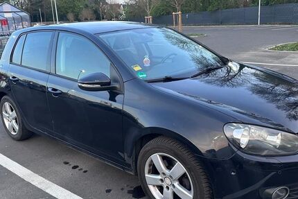VW Golf 202.500 km 4.500 &euro; Düren 52349