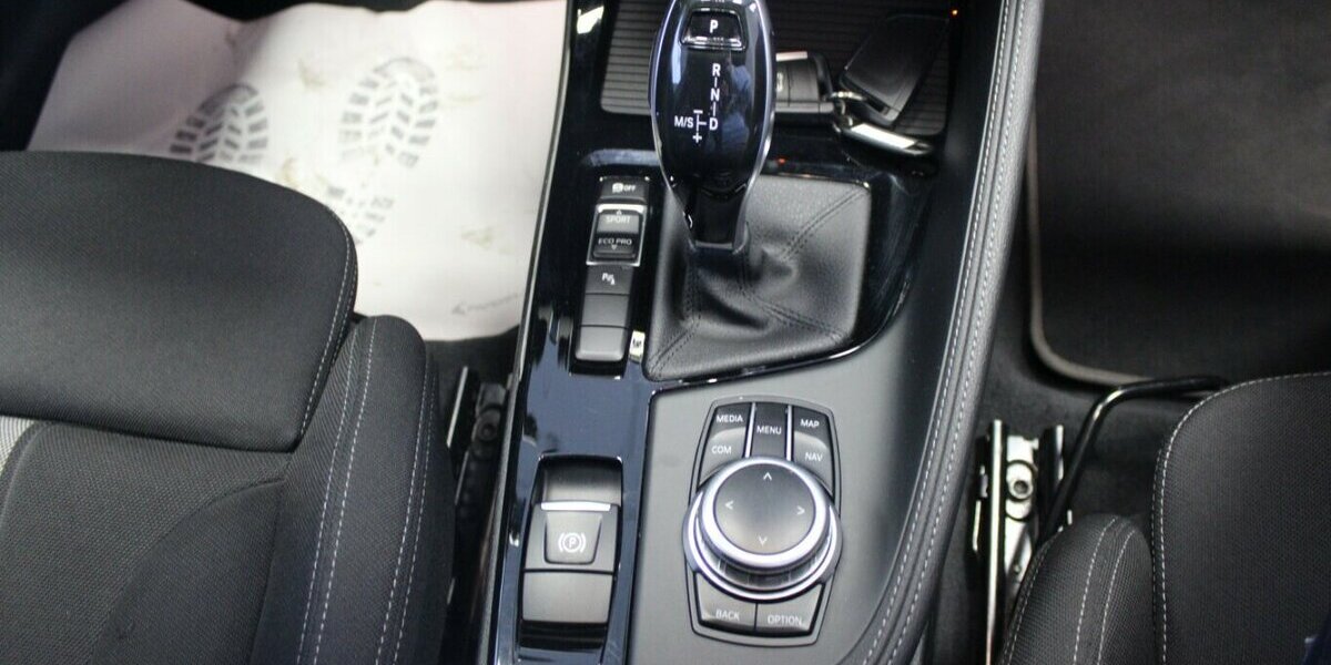 BMW X2 sDrive20i Aut. Advantage 118.561 km 19.980 &euro; Euskirchen 53881