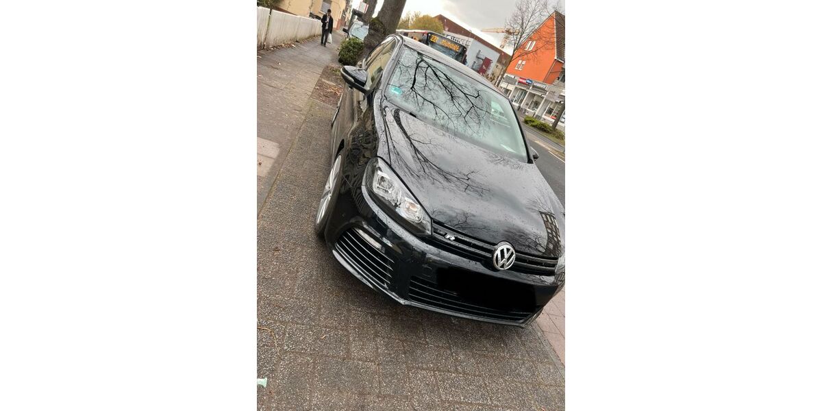 VW Golf 152.685 km 6.800 &euro; Leverkusen 51373