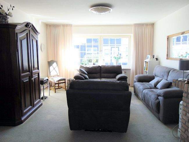 Einfamilienhaus Bedburg Kaster - 8 Zimmer, 170 m&sup2;, 429.000&euro; | Angebot:25877340