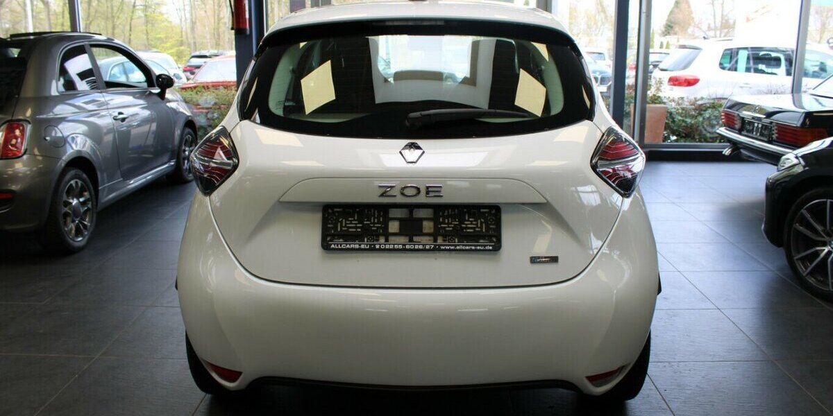 Renault ZOE Z.E 50 LIFE 51.098 km 9.980 &euro; Euskirchen 53881