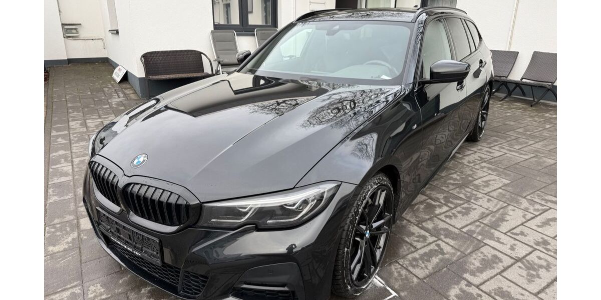 BMW 330 235.101 km 28.880 &euro; Hürth bei Köln 50354