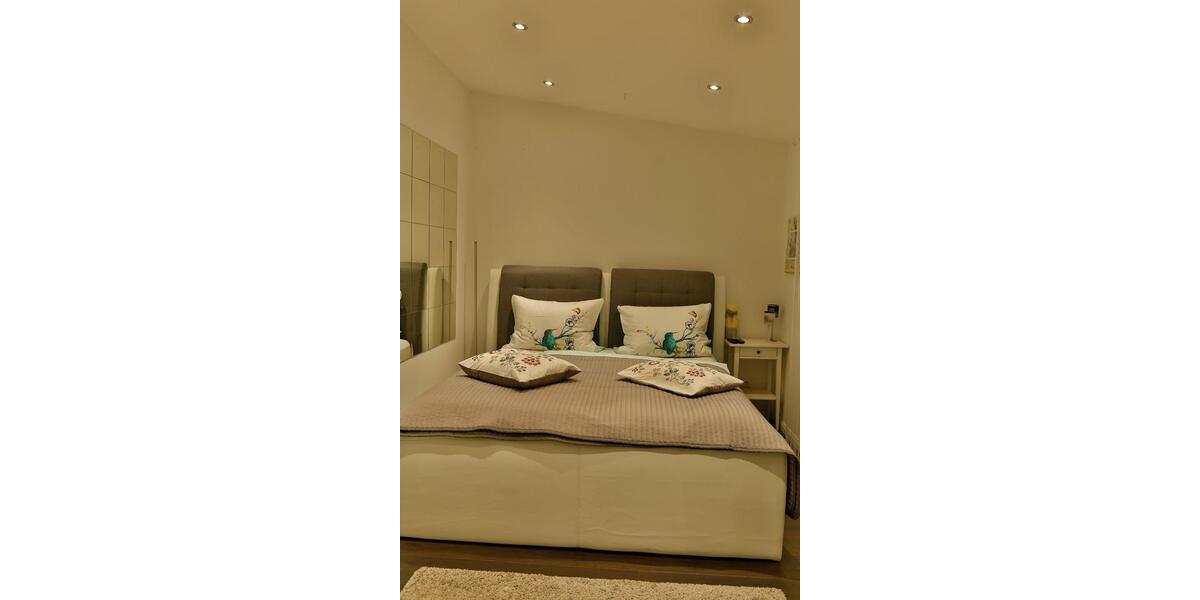 Reihenhaus Köln Mülheim - 8 Zimmer, 220 m&sup2;, 1.300.000&euro; | Angebot:26007696