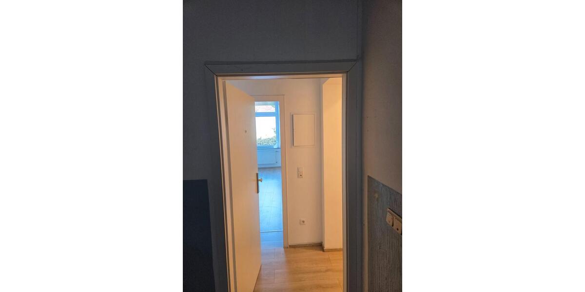 Etagenwohnung Köln Mülheim - 2 Zimmer, 49 m&sup2;, 195.000&euro; | Angebot:25973756