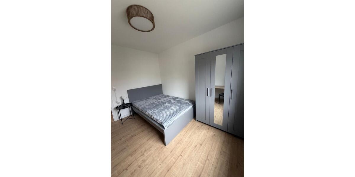 Etagenwohnung Köln Kalk - 2 Zimmer, 20 m&sup2;, 470&euro; | Angebot:25933978