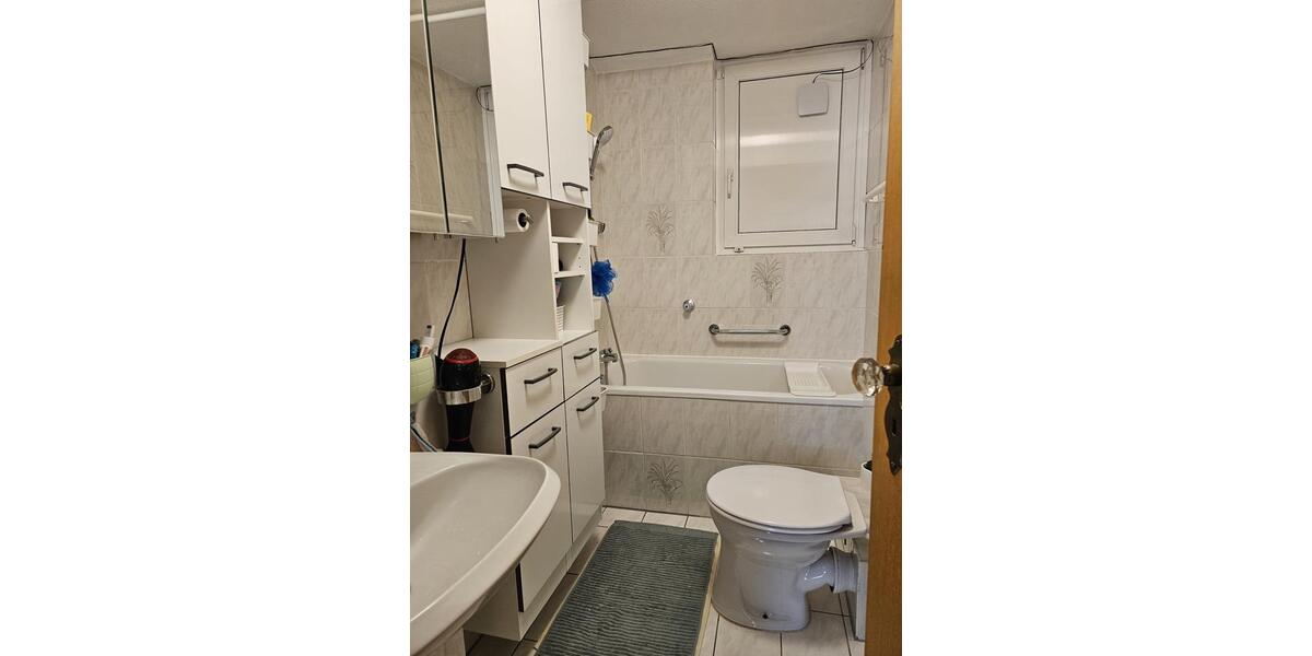 Erdgeschoßwohnung Köln Mülheim - 3 Zimmer, 80 m&sup2;, 1.550&euro; | Angebot:25947617