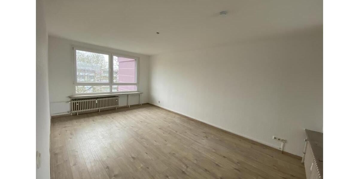 Etagenwohnung Monheim am Rhein - 3.5 Zimmer, 74 m&sup2;, 889&euro; | Angebot:25255754
