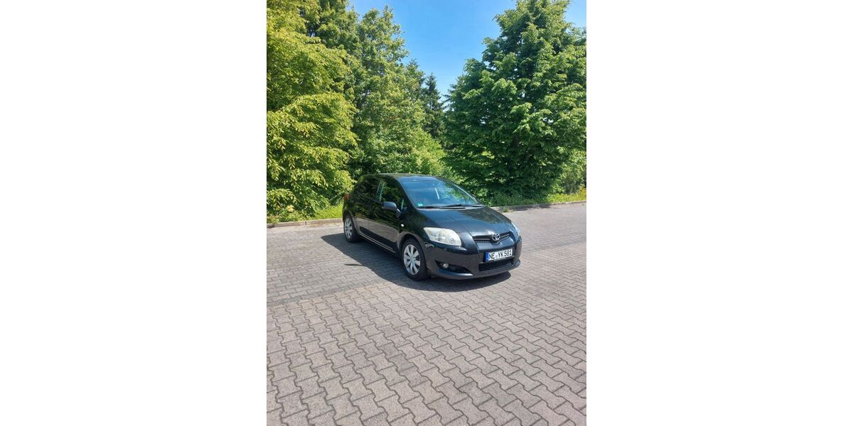 Toyota Auris 159.000 km 4.800 &euro; Grevenbroich 41516