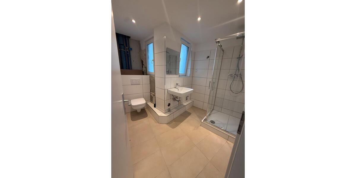 Etagenwohnung Köln Mülheim - 1 Zimmer, 45 m&sup2;, 650&euro; | Angebot:24082911