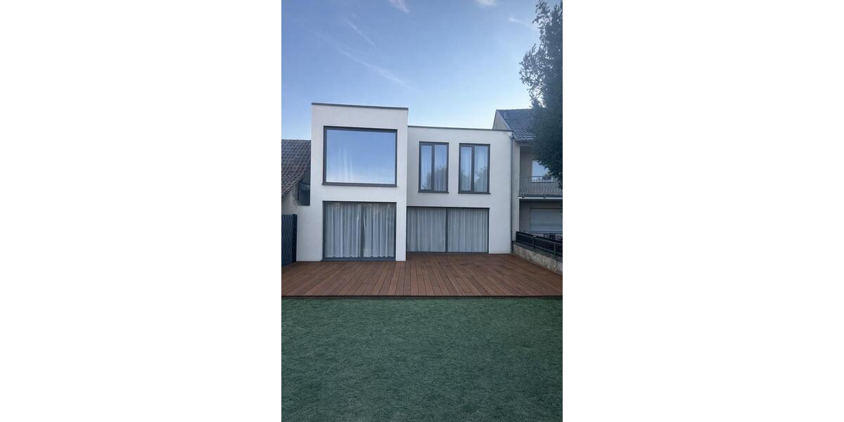 Reihenhaus Bornheim - 5 Zimmer, 180 m&sup2;, 685.000&euro; | Angebot:25647827