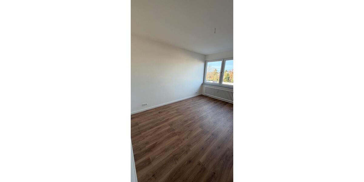 Etagenwohnung Köln Mülheim - 3 Zimmer, 86 m&sup2;, 1.550&euro; | Angebot:25646361