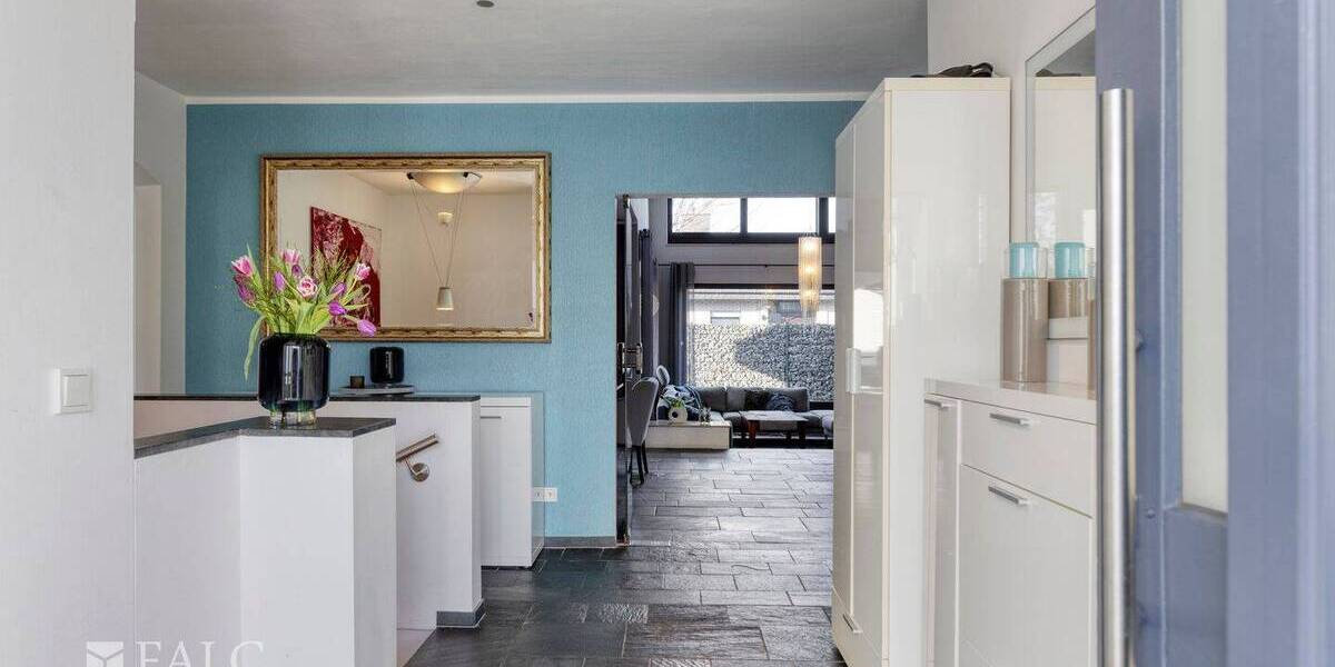 Einfamilienhaus Pulheim - 7 Zimmer, 351 m&sup2;, 1.199.000&euro; | Angebot:25996023