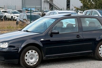 VW Golf 145.850 km 2.150 &euro; Düren 52351