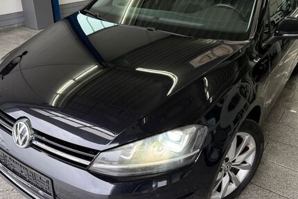 VW Golf 165.498 km 12.699 &euro; Köln 50829
