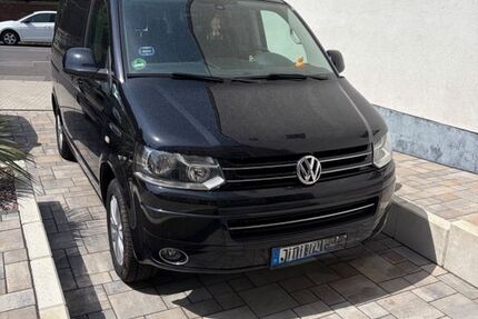 VW T5 Multivan 134.500 km 20.500 &euro; Langerwehe 52379