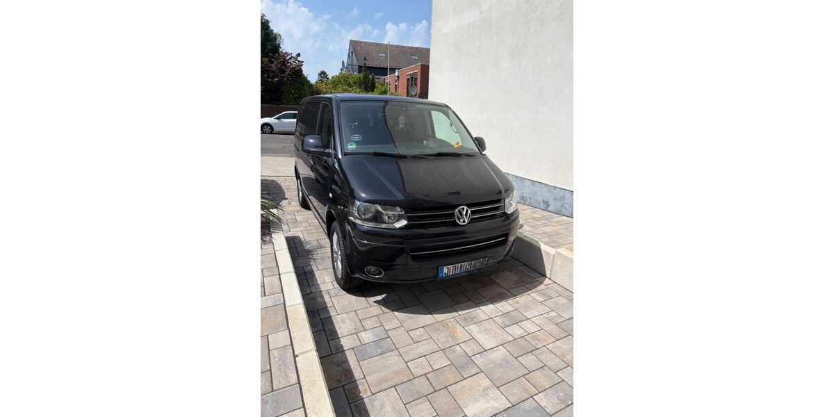 VW T5 Multivan 134.500 km 20.500 &euro; Langerwehe 52379
