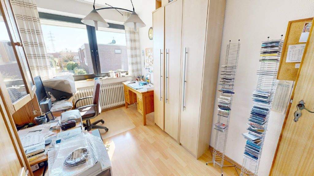 Reihenmittelhaus Erftstadt Lechenich - 5 Zimmer, 125 m&sup2;, 370.000&euro; | Angebot:25802063