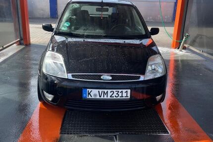 Ford Fiesta 180.000 km 1.500 &euro; Köln 51143