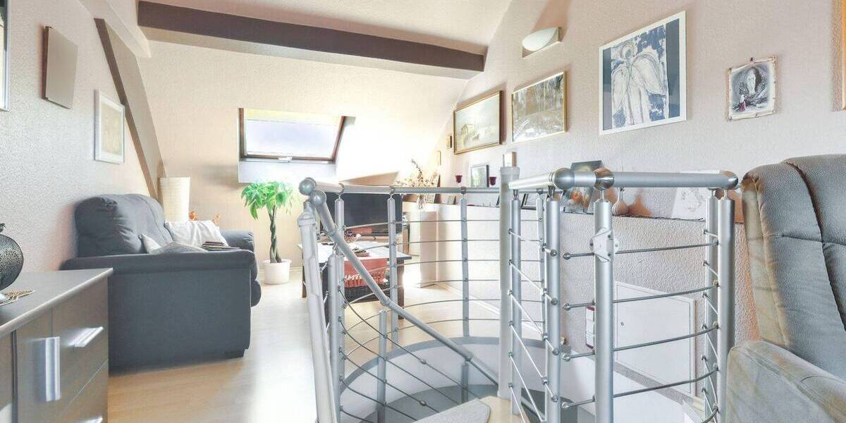 Etagenwohnung Köln Höhenberg - 5 Zimmer, 92 m&sup2;, 315.000&euro; | Angebot:26835258
