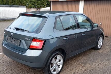 Skoda Fabia 139.800 km 6.000 &euro; Köln 51145